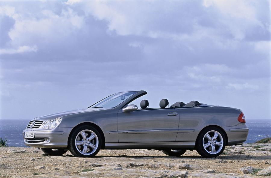  Mercedes-Benz CLK-Class Cabriolet 2004 года  (фото 106 из 164)